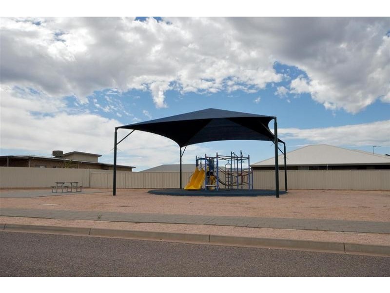 5 Averis Court, Stirling North SA 5710