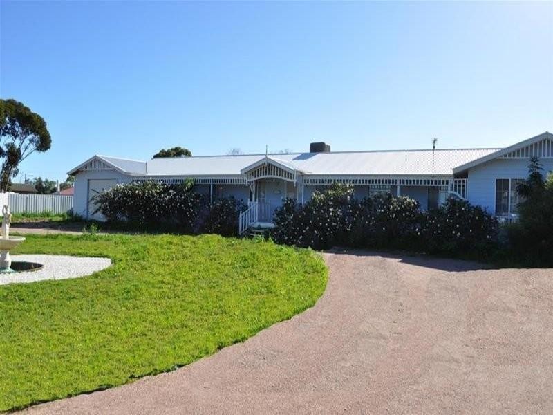 20 Willoughby Street, Stirling North SA 5710