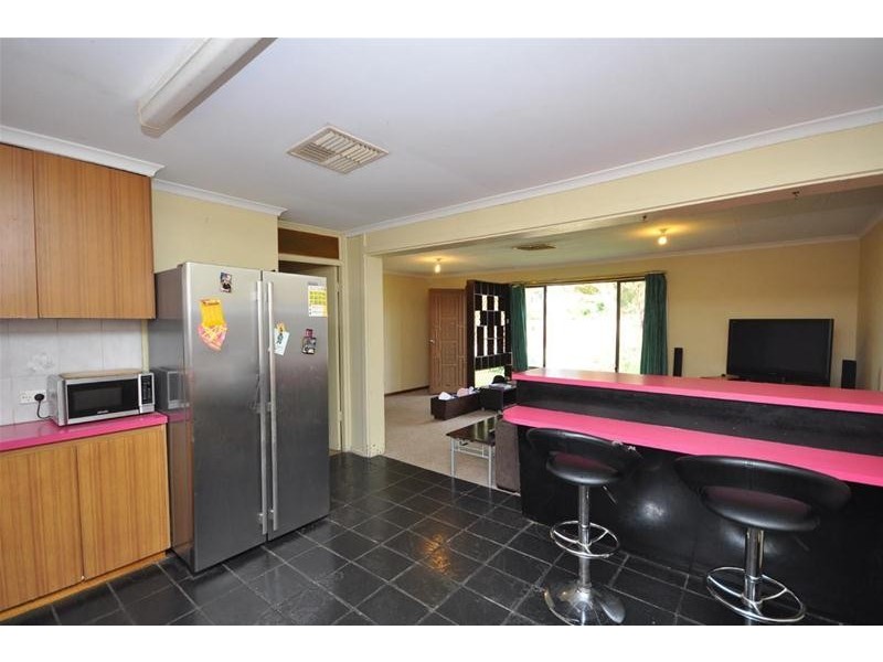 5 Zanker Avenue, Stirling North SA 5710