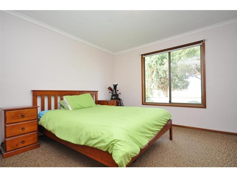 5 Zanker Avenue, Stirling North SA 5710