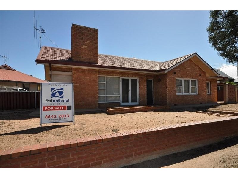 16 Eyre Highway, Port Augusta West SA 5700