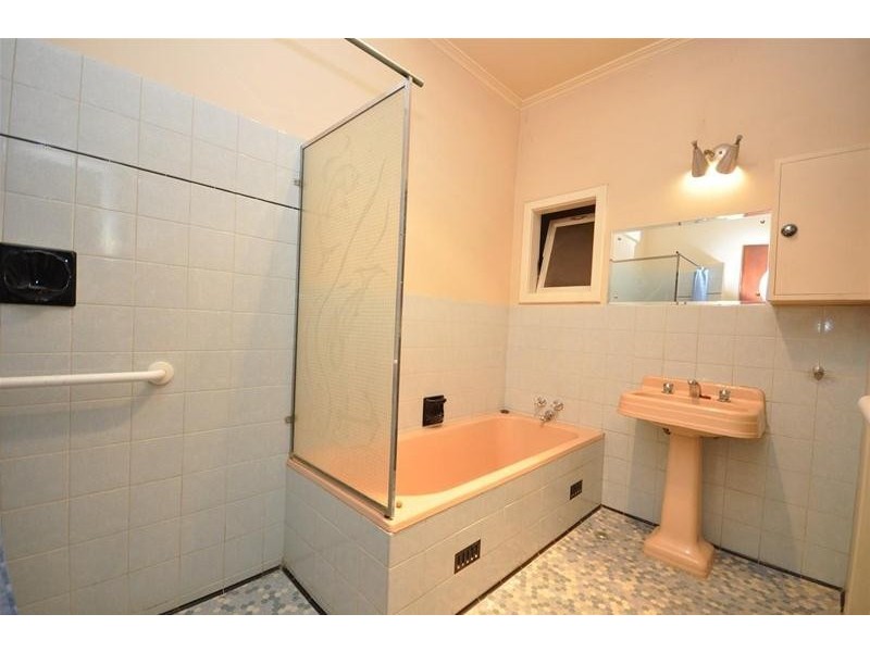 16 Eyre Highway, Port Augusta West SA 5700