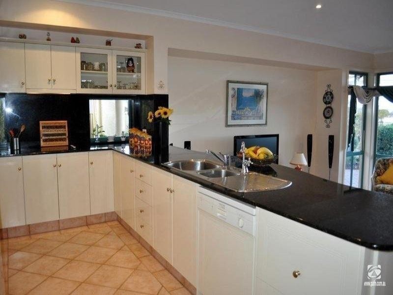 6 Ryan Crescent, Port Augusta West SA 5700