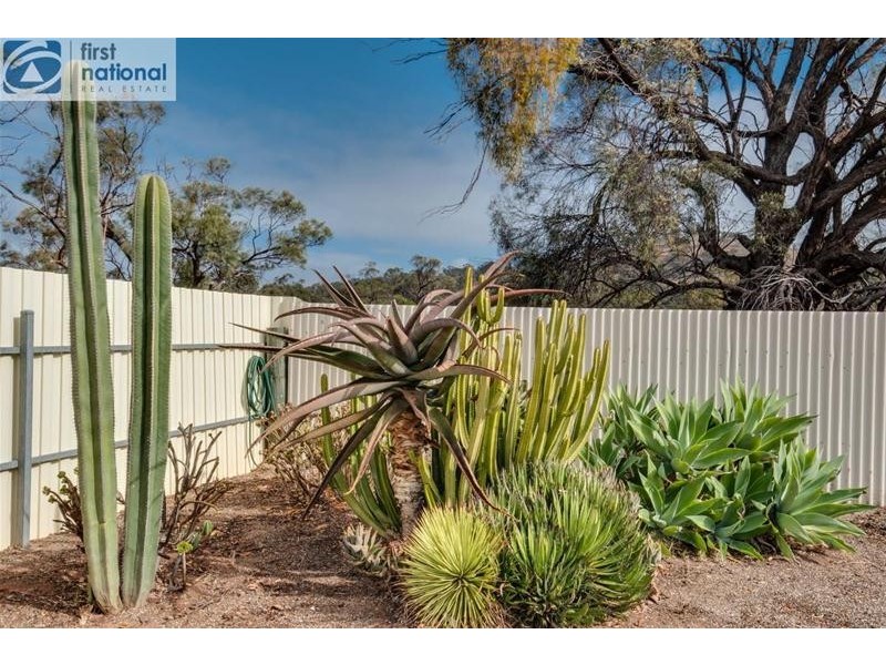 1 Oval Road, Wilmington SA 5485