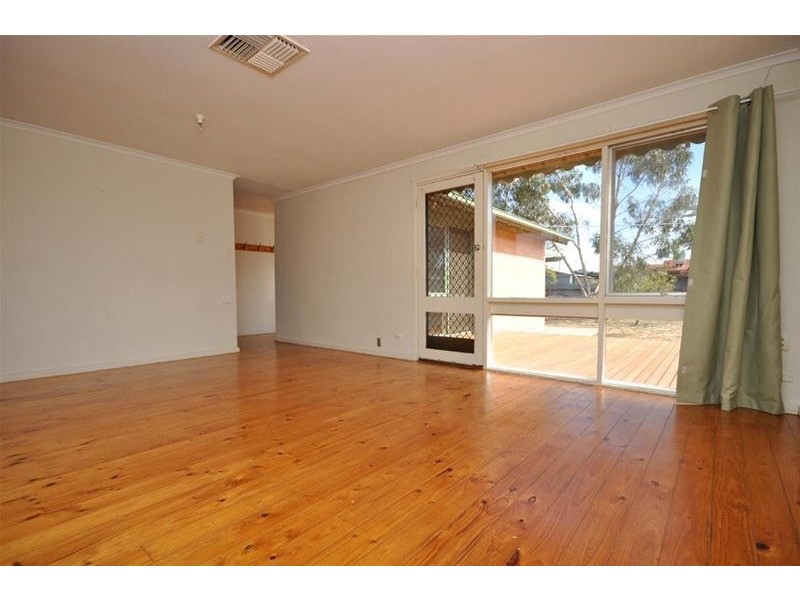 10 Richardson Crescent, Port Augusta West SA 5700