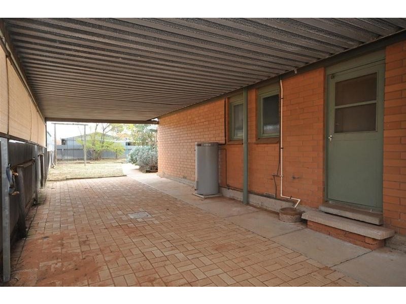 10 Richardson Crescent, Port Augusta West SA 5700