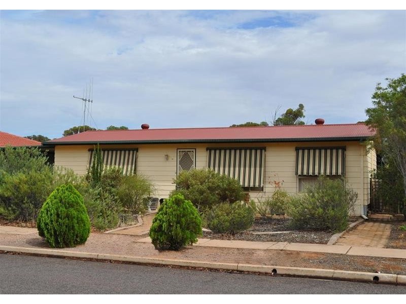 25 Kirwan Crescent, Port Augusta West SA 5700