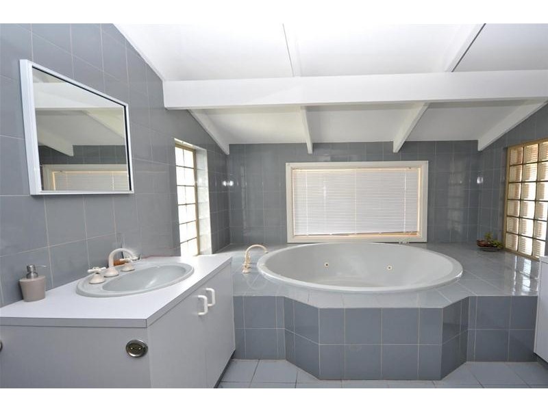 20 Harcus Place, Port Augusta West SA 5700