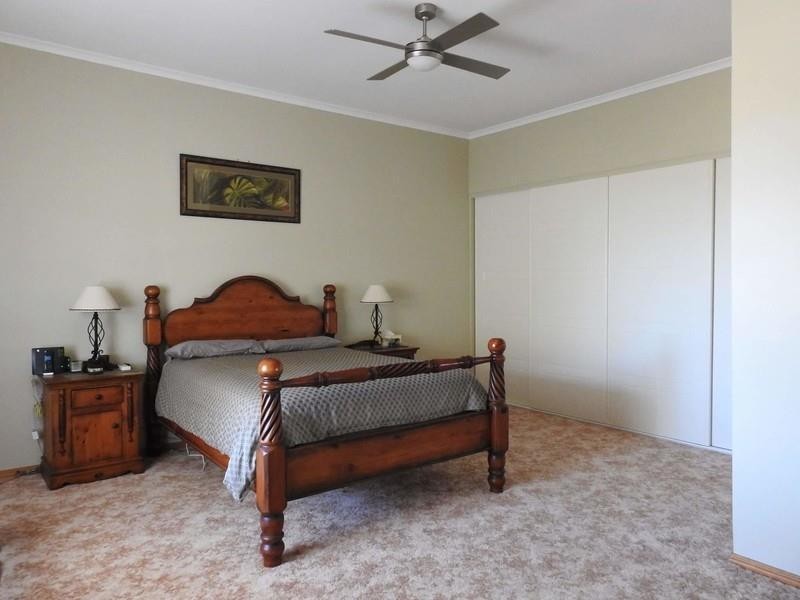 6 Herbert Street, Stirling North SA 5710