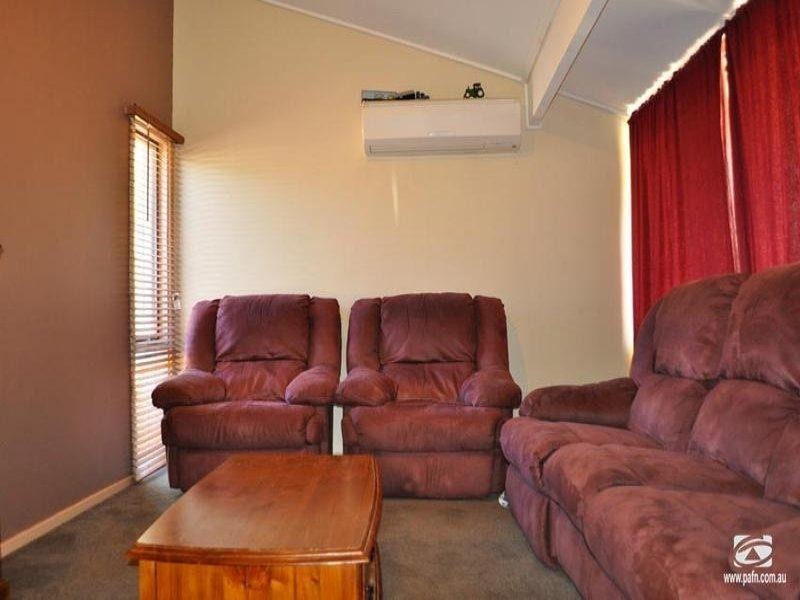 8 Hobbs Court, Port Augusta West SA 5700