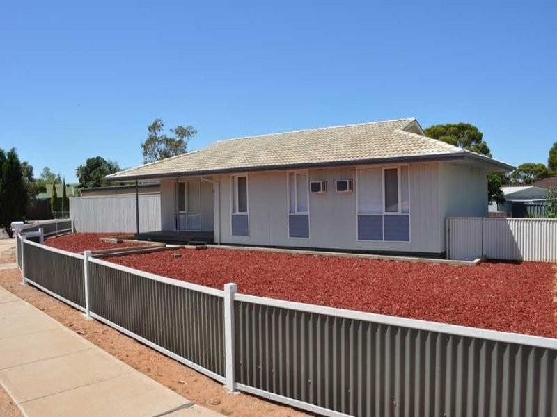 97 Hurcombe Crescent, Port Augusta West SA 5700
