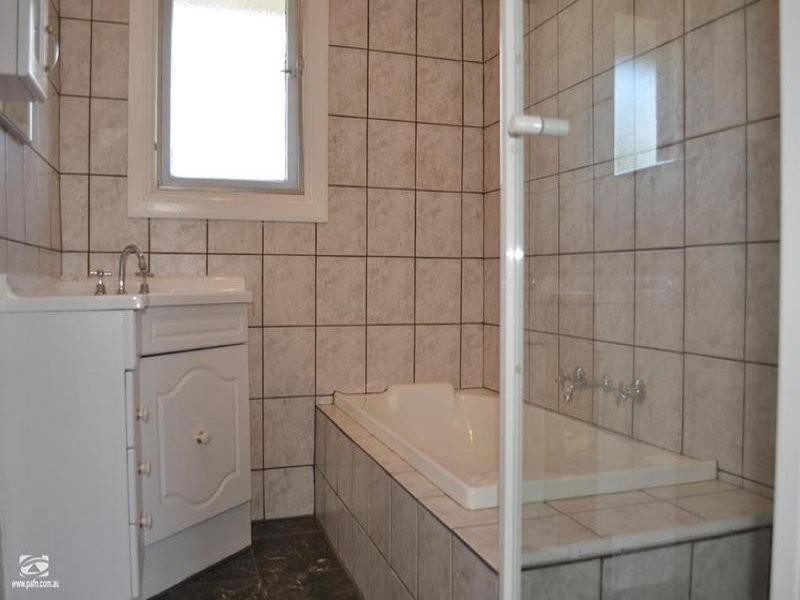 97 Hurcombe Crescent, Port Augusta West SA 5700