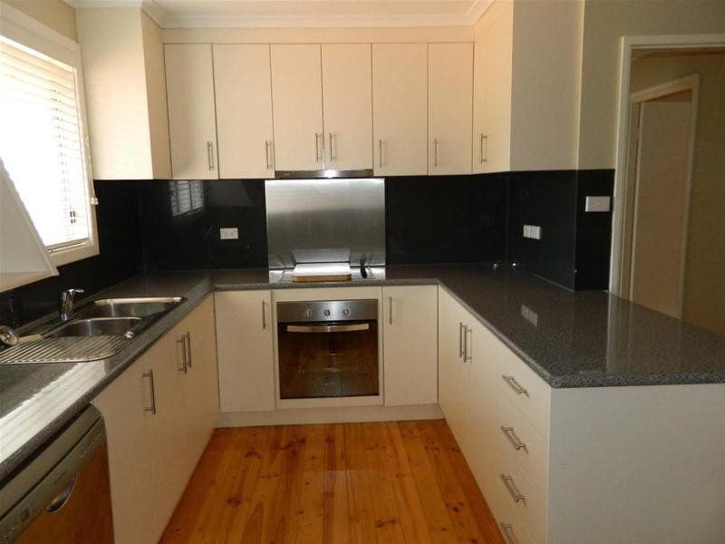 97 Hurcombe Crescent, Port Augusta West SA 5700