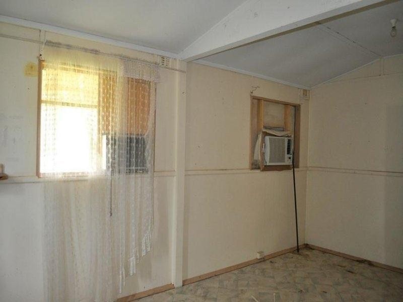 24 Kanyaka Avenue, Stirling North SA 5710