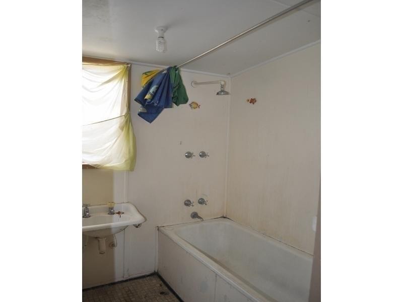 24 Kanyaka Avenue, Stirling North SA 5710