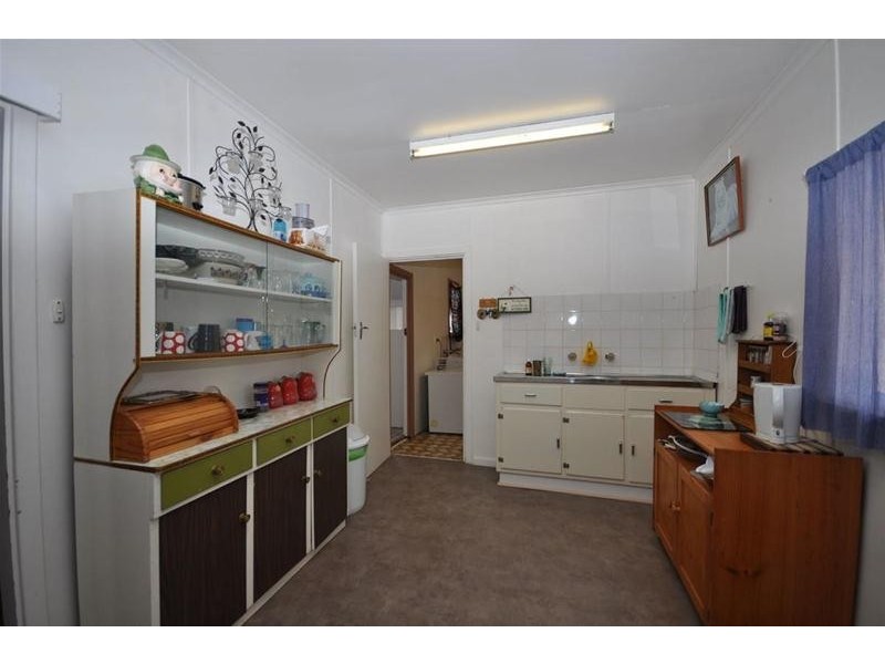 16 Engelsman Road, Stirling North SA 5710