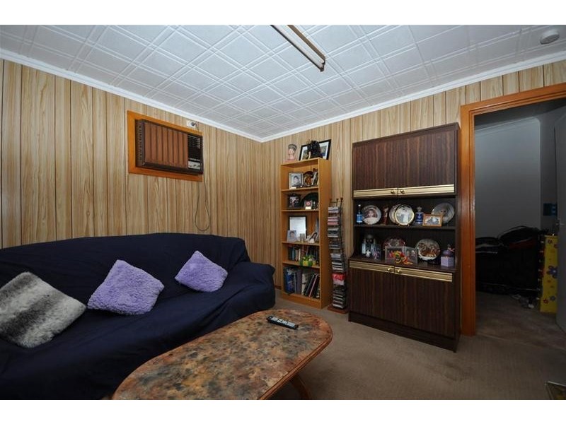 16 Engelsman Road, Stirling North SA 5710