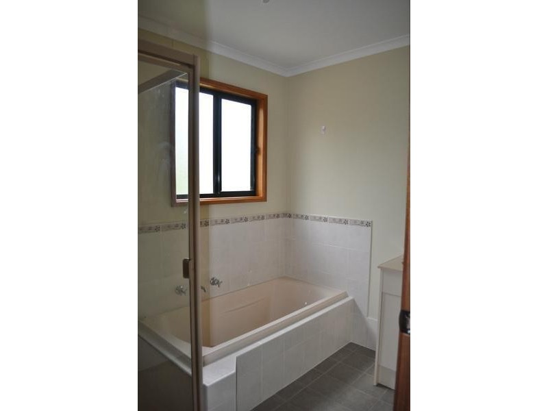 64 Quorn Road, Stirling North SA 5710