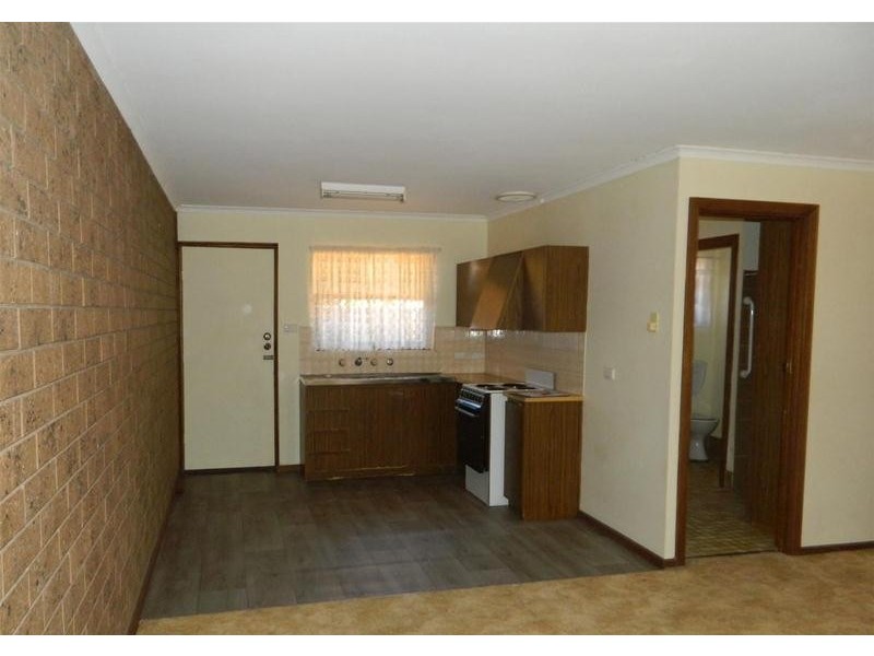 2/10 Mitchell Terrace, Port Augusta West SA 5700