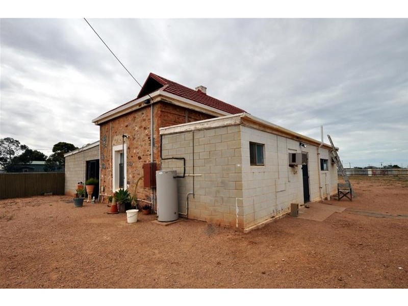 16-18 Quorn Road, Stirling North SA 5710