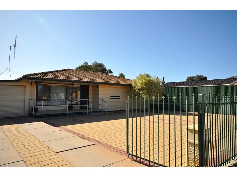 35 Bryant Street, Port Augusta West SA 5700