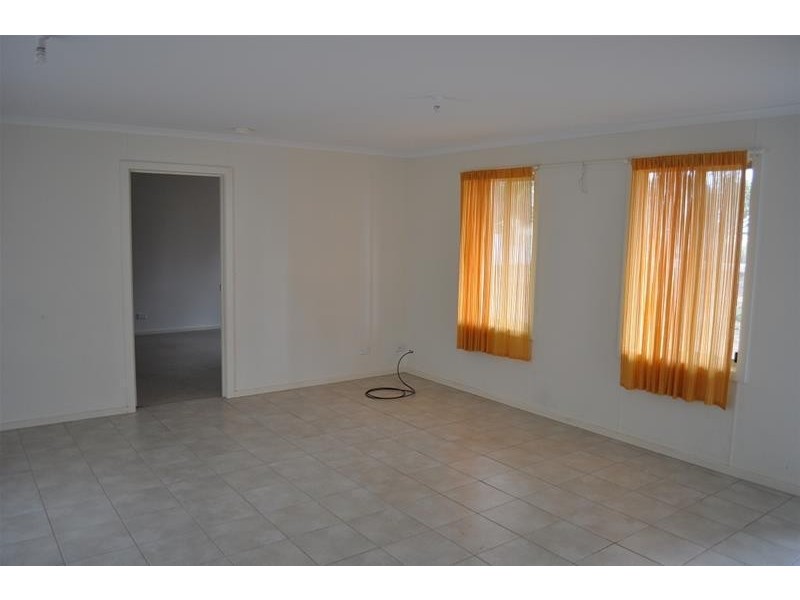 8 Herbert Street, Stirling North SA 5710