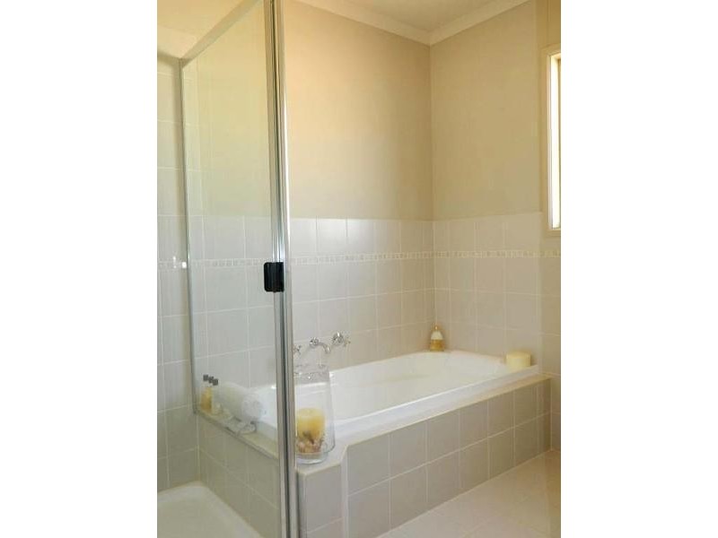 7 Margaret Avenue, Stirling North SA 5710