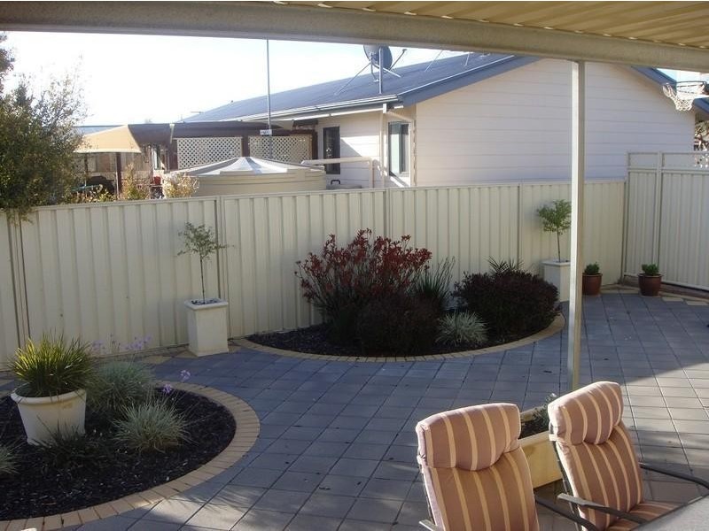 7 Margaret Avenue, Stirling North SA 5710