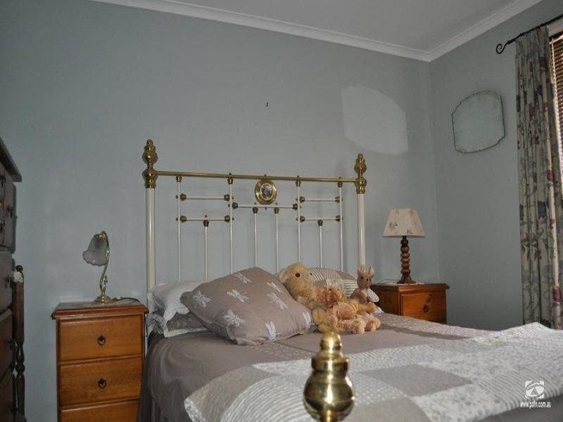 17 Crichton Drive, Port Augusta West SA 5700