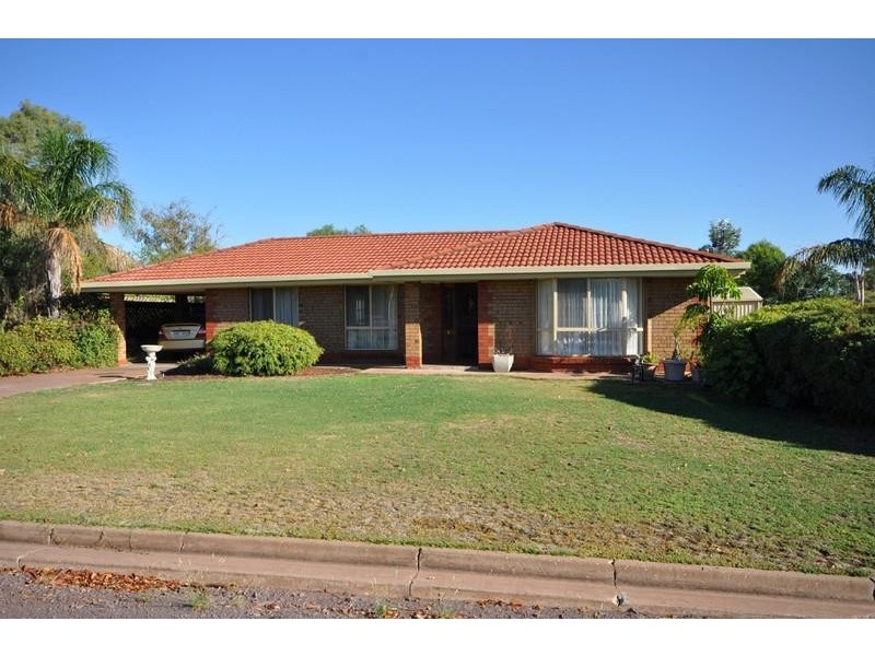 2 Tuckwell Street, Wilmington SA 5485