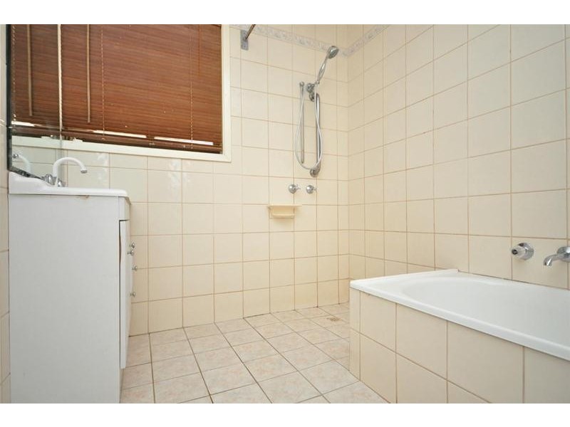 2 Smoker Street, Stirling North SA 5710