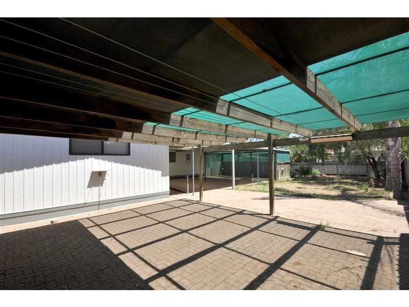 2 Smoker Street, Stirling North SA 5710