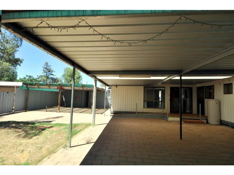 2 Smoker Street, Stirling North SA 5710