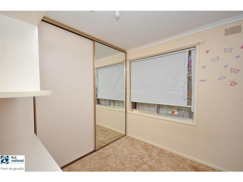 25 Quorn Road, Stirling North SA 5710