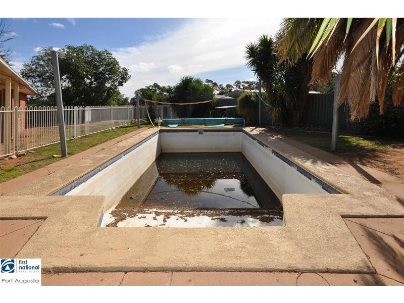 25 Quorn Road, Stirling North SA 5710