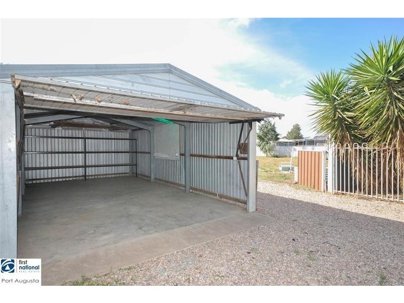 25 Quorn Road, Stirling North SA 5710