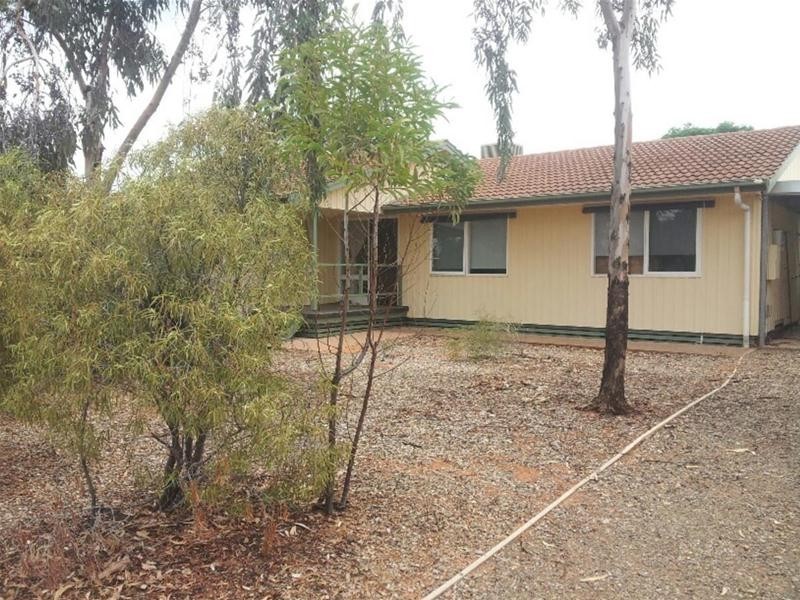 27 Kirwan Crescent, Port Augusta West SA 5700
