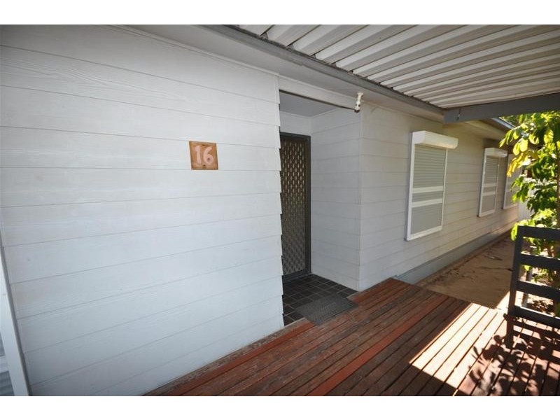 16 Nestor Street, Stirling North SA 5710