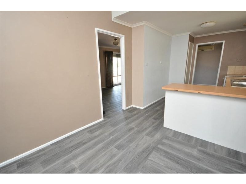 16 Nestor Street, Stirling North SA 5710