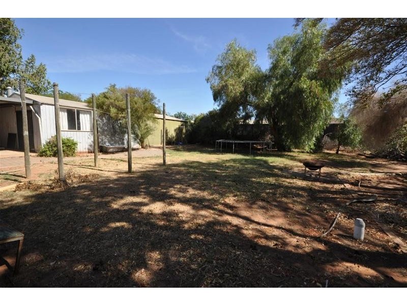 16 Nestor Street, Stirling North SA 5710