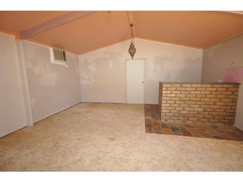 16 Nestor Street, Stirling North SA 5710