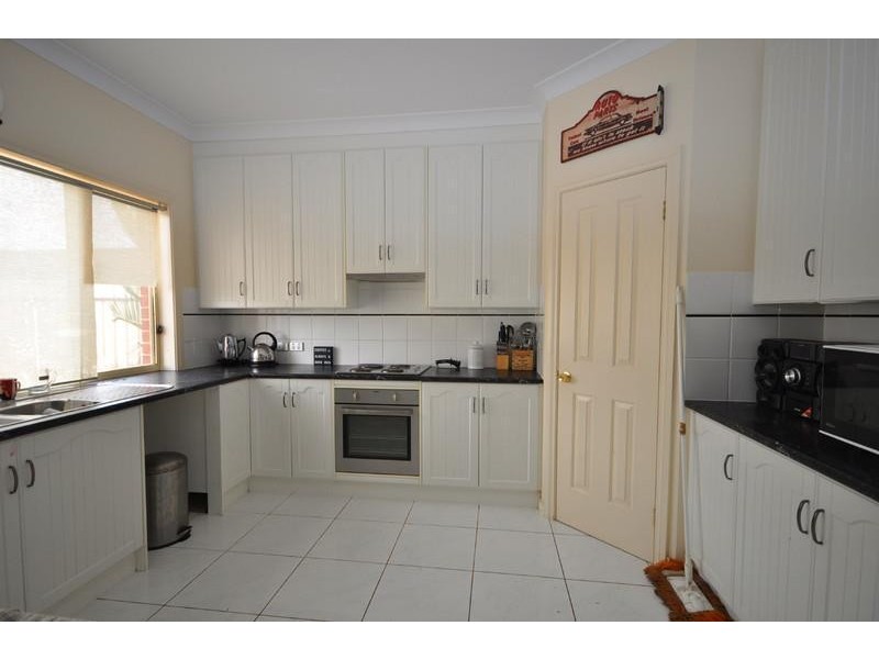 1 McConnal Road, Stirling North SA 5710