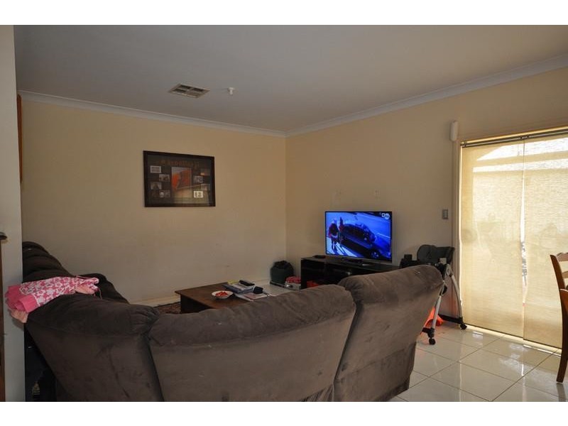 1 McConnal Road, Stirling North SA 5710