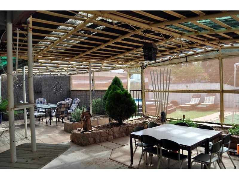 10 Whiting Street, Stirling North SA 5710