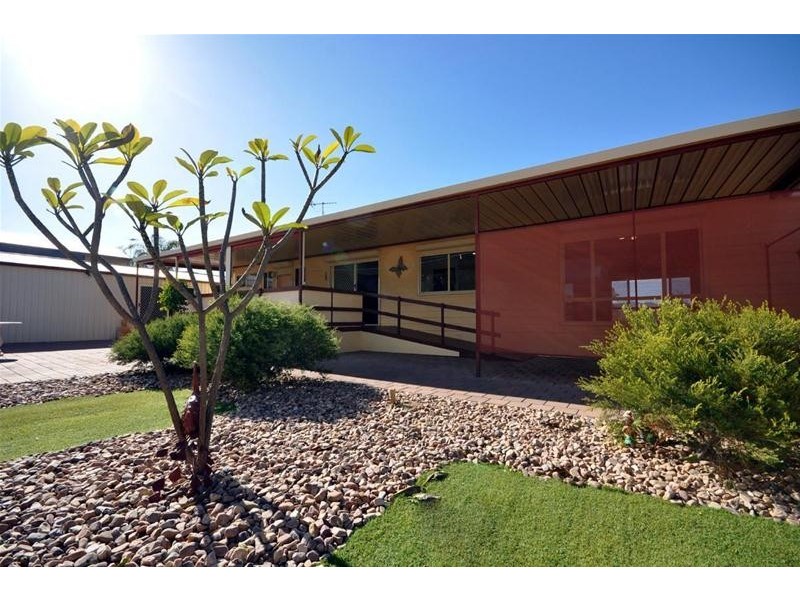 11 Woolundunga Avenue, Stirling North SA 5710