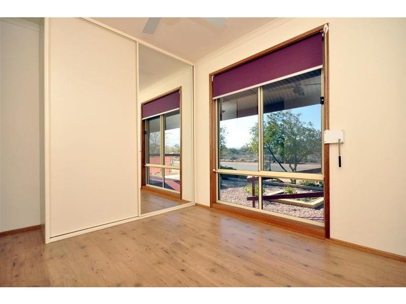 11 Woolundunga Avenue, Stirling North SA 5710