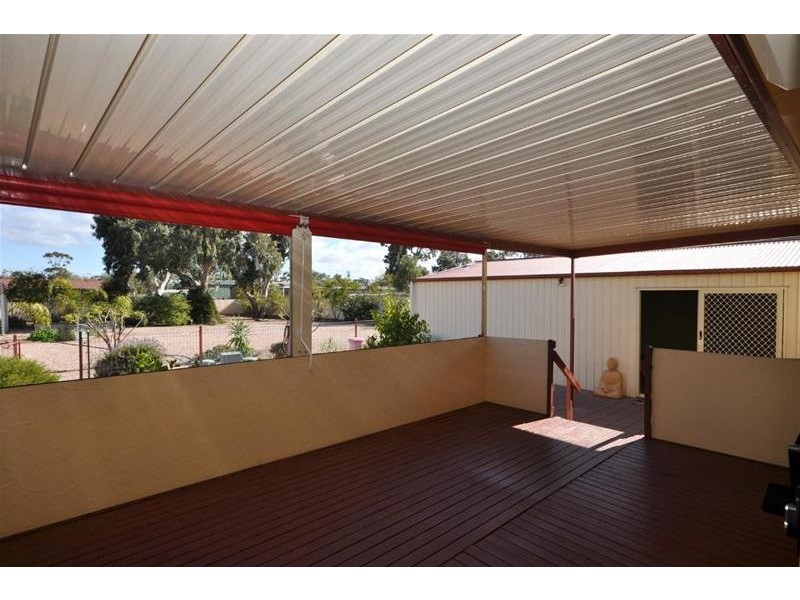 11 Woolundunga Avenue, Stirling North SA 5710