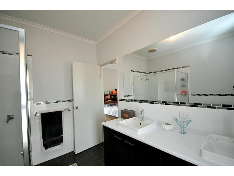 24B Edith Street, Stirling North SA 5710