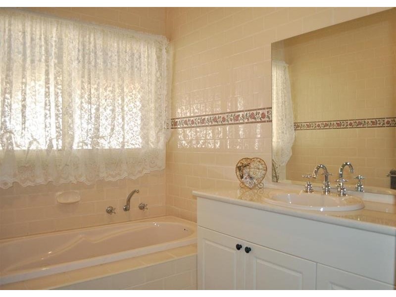 6 FAITH Close, Port Augusta West SA 5700