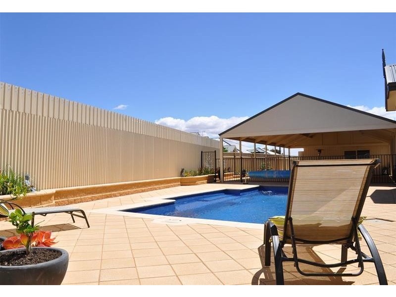 6 FAITH Close, Port Augusta West SA 5700